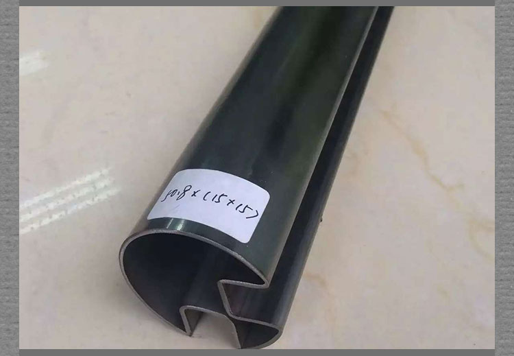 90°度必赢登陆入口凹槽管