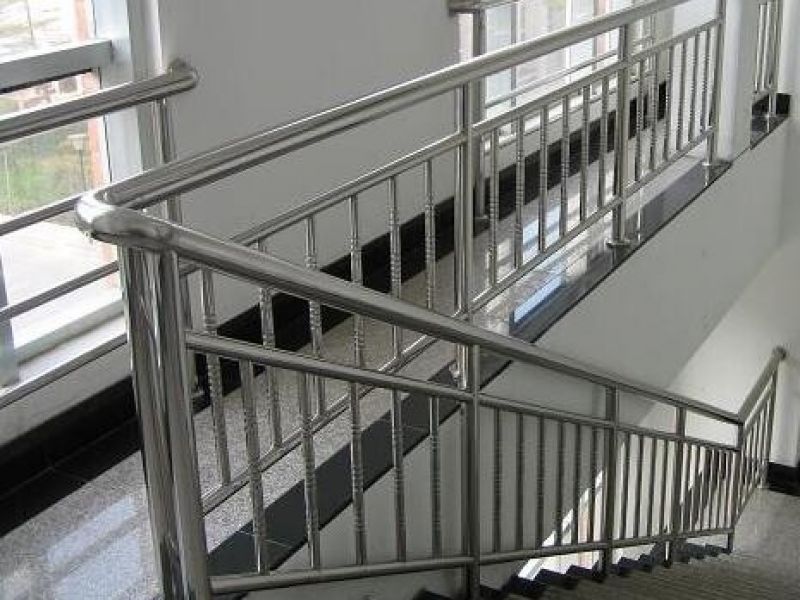 必赢登陆入口楼梯护栏扶手管的组成与保养方法